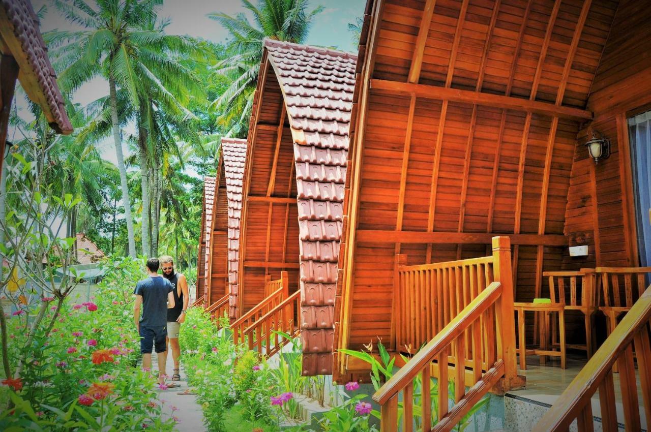The Peace Arta Bungalow Batununggul ภายนอก รูปภาพ