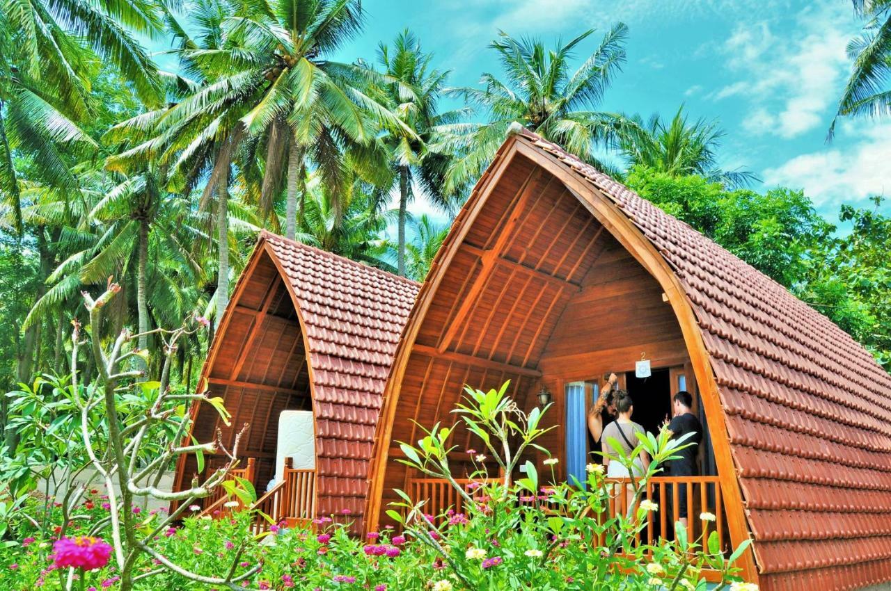 The Peace Arta Bungalow Batununggul ภายนอก รูปภาพ